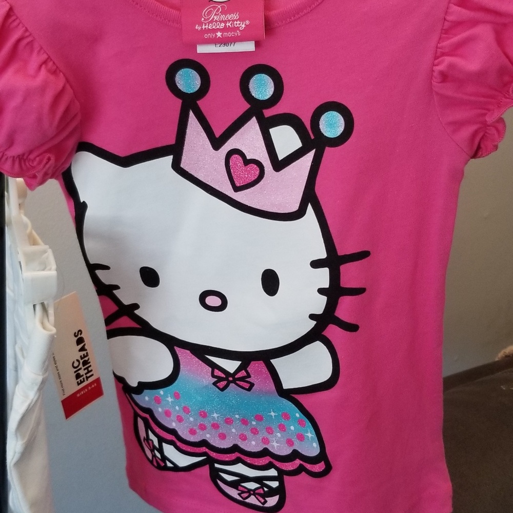 Hello kitty outfit